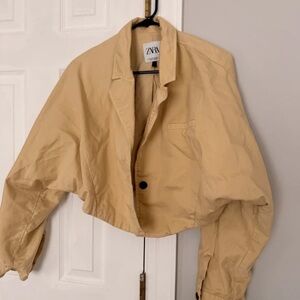 ZARA Cropped Tan Utility Jacket